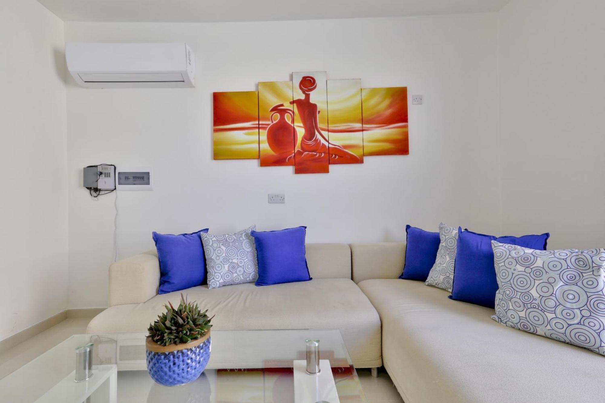 Exquisite 3-Bedroom Duplex Penthouse With Jacuzzi In Valletta Centre Exterior foto